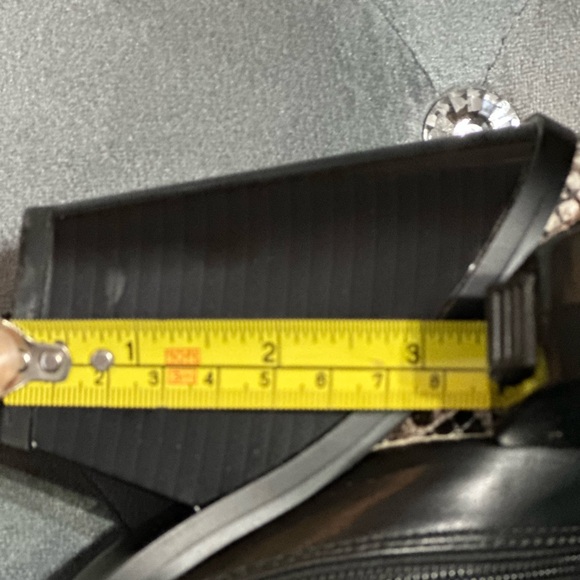 Misguided Thigh high boots - Picture 4 of 4